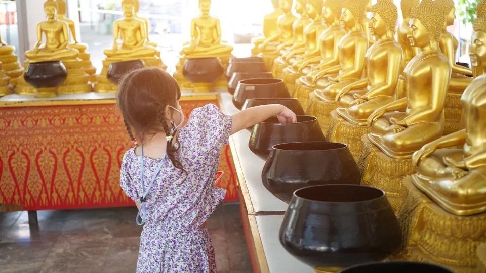 รับจ้างทำบุญต่างๆ ทุกอย่างเลยค่าาา สามารถบอกได้เลยว่าอยากได้แบบไหน เป็นคนชอบเข้าวัดทำบุญมากๆค่ะ