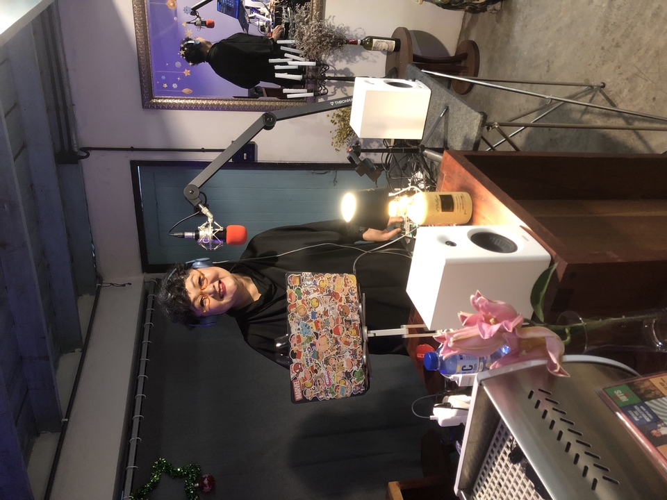 🤩ป้าวิรินซี่ อิน-เฮาส์ เรดิโอ นักจัดรายการวิทยุนอกสถานที่ OnSiteRadio พร้อมให้ความสุนทรี เพลง