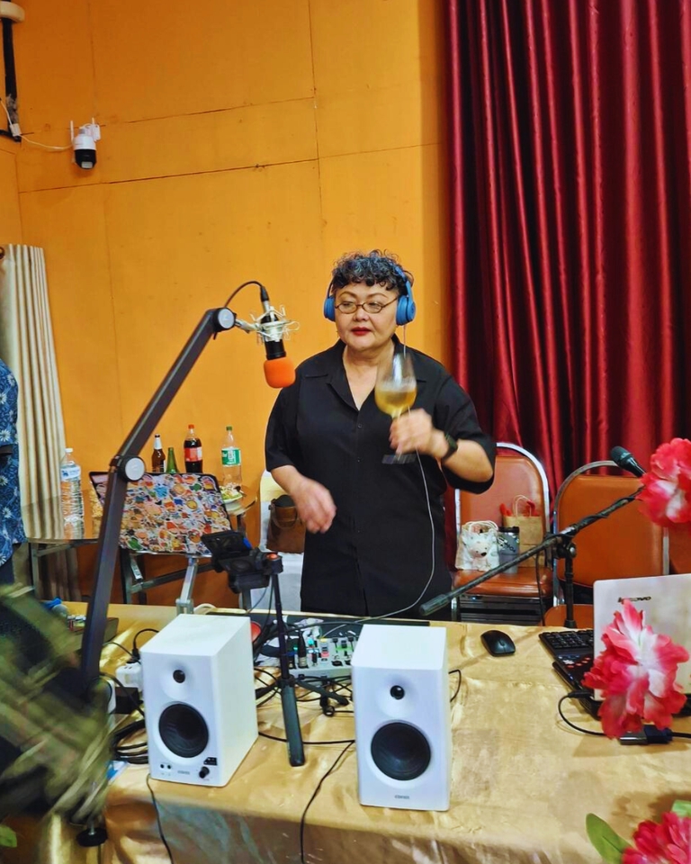 🤩ป้าวิรินซี่ อิน-เฮาส์ เรดิโอ นักจัดรายการวิทยุนอกสถานที่ OnSiteRadio พร้อมให้ความสุนทรี เพลง