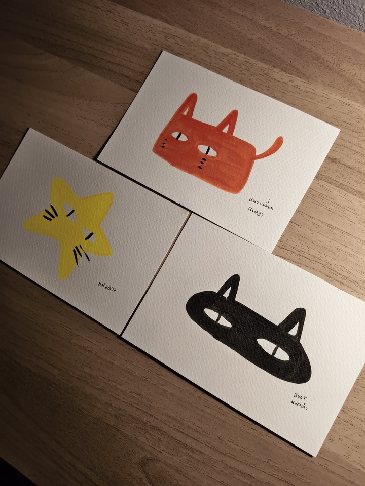 รับวาดรูปการ์ตูนสไตล์มินิมอล ภาพวาดรูปแมวสีส้ม ดาวสีเหลือง และแมวดำ น่ารัก สั่งทำของขวัญ